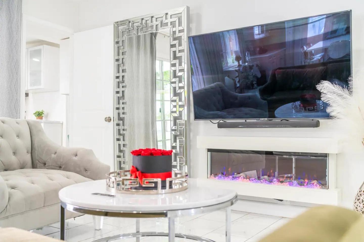 New Luxury Entertaining House With Pool Spa Sauna Tesla Charger Pets Los Angeles Exteriör bild